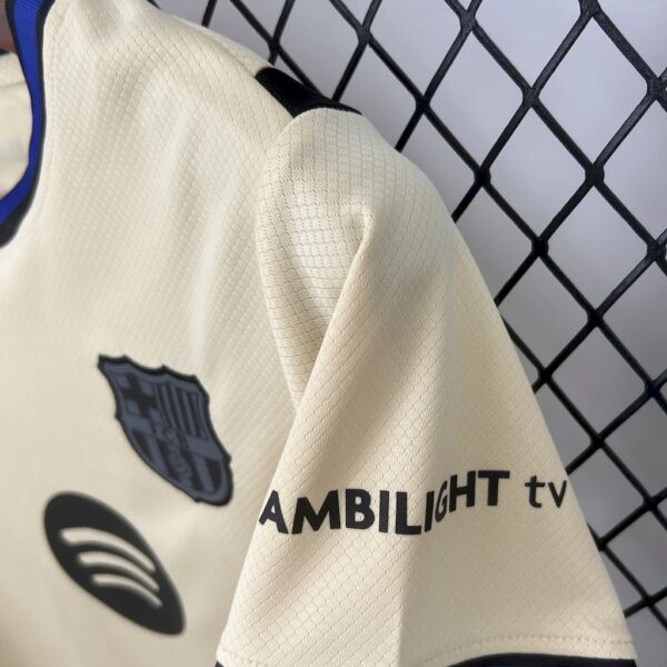 Barcelona 2025/26 Away Kids Kit - Image 7
