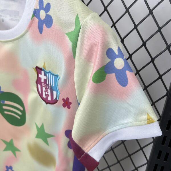 Barcelona 2025/26 Flower Special Edition Kids Kit - Image 7