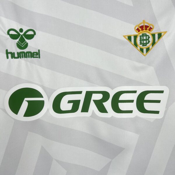 Real Betis 2025/26 White Goalkeeper Jersey - Image 8