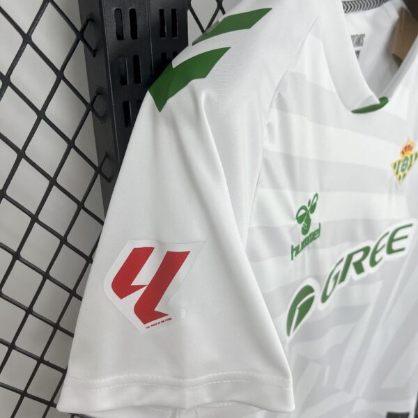 Real Betis 2025/26 White Goalkeeper Jersey - Image 5
