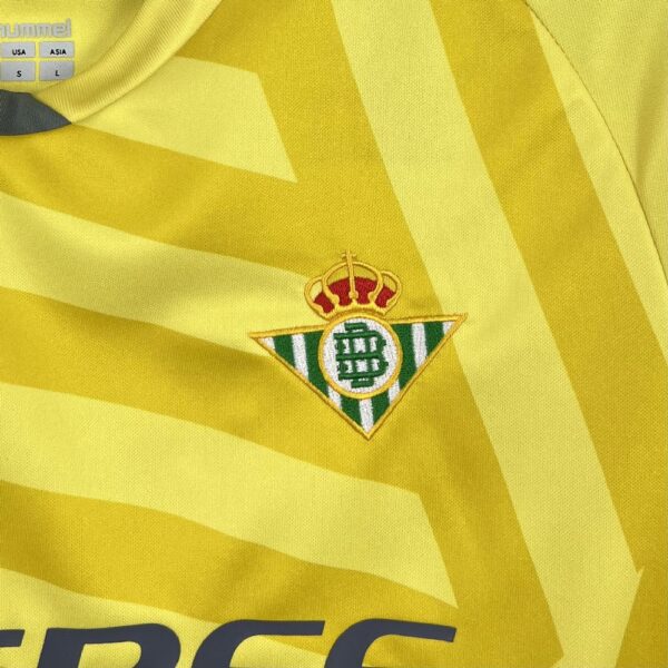 Real Betis 2025/26 Yellow Goalkeeper Jersey - Image 9
