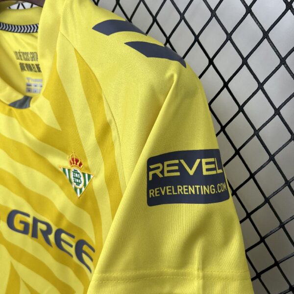 Real Betis 2025/26 Yellow Goalkeeper Jersey - Image 6