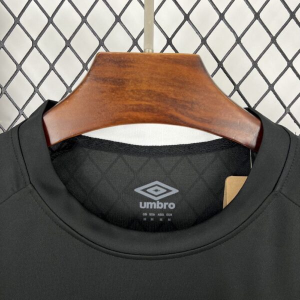 Santos 2025/26 Black Goalkeeper Jersey - Image 8