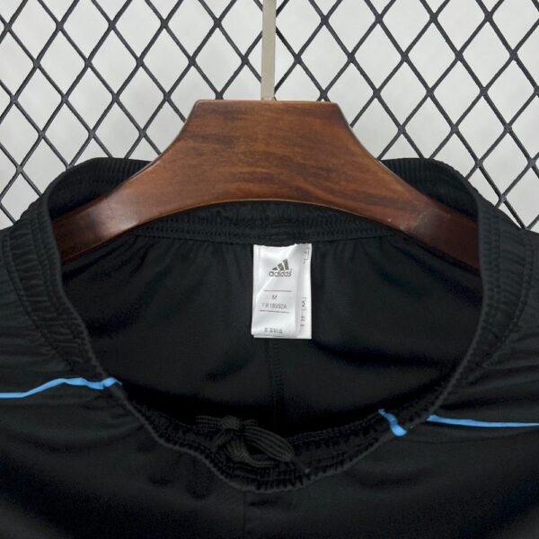 Newcastle United  2025/26 Home Shorts - Image 5