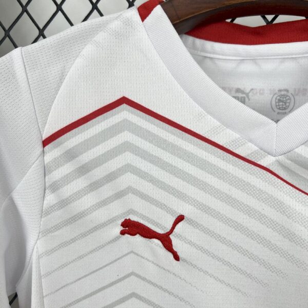 Rb Leipzig  2025/26 Home Kids Kit - Image 11
