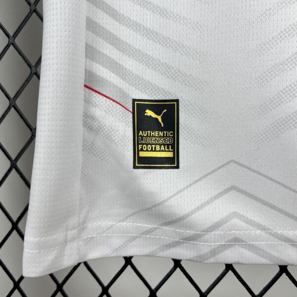 Rb Leipzig  2025/26 Home Kids Kit - Image 8