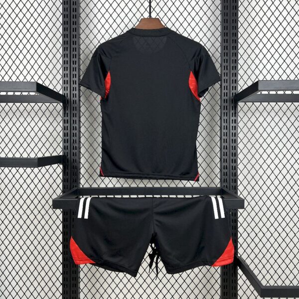 Benfica 2025/26 Black Pre-Match Training Suit Kids Kit - Image 2