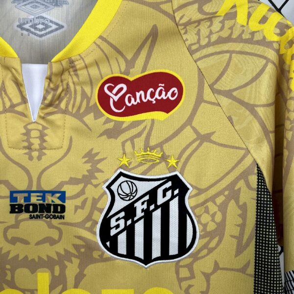Santos 2025/26 Golden Dragon Special Edition Jersey - Image 9