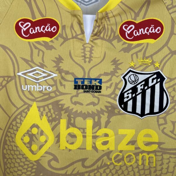 Santos 2025/26 Golden Dragon Special Edition Jersey - Image 8