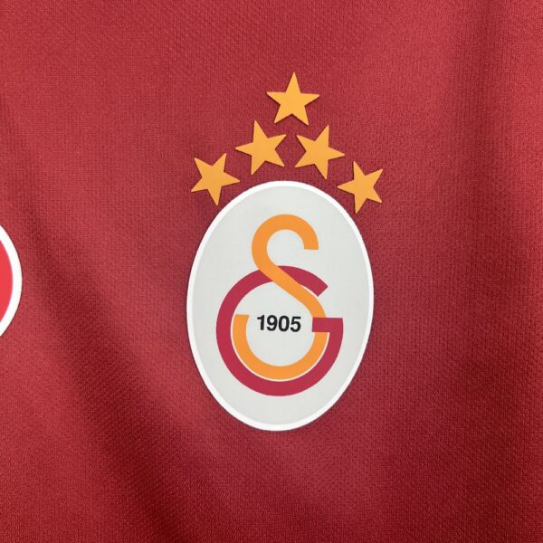 Galatasarays 2025/26 Home Jersey - Image 6