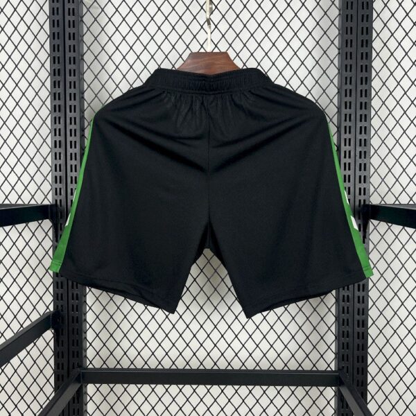 Real Betis 2025/26 Home Shorts - Image 2