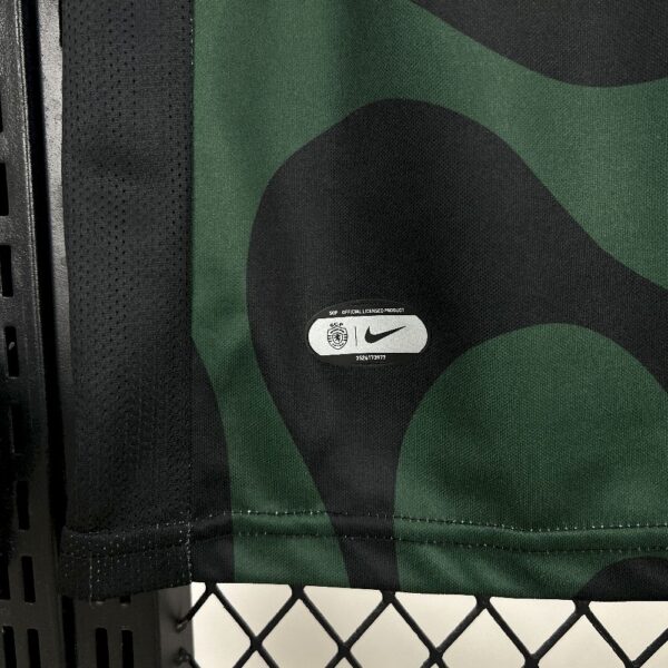 Sporting Cp 2025/26 Third Jersey - Image 4