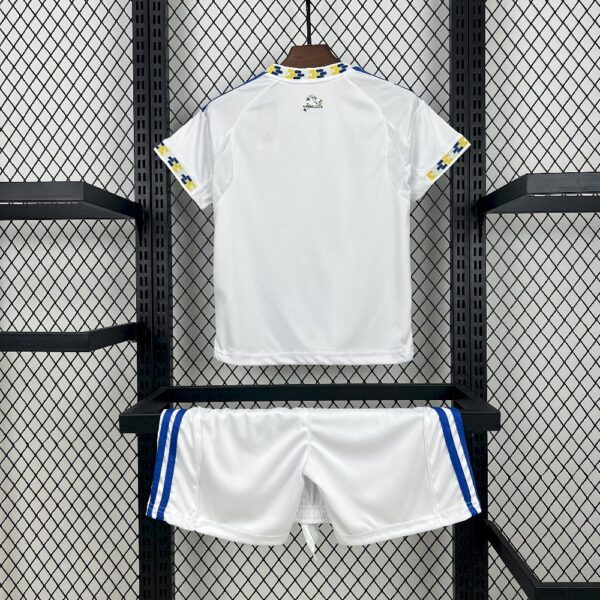 Leeds United F.c. 2025/26 Home Jersey Kids Kit - Image 2