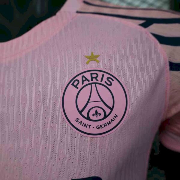 Paris Saint-Germain 2025/26 Pink Special Edition Jersey Player Version - Image 3
