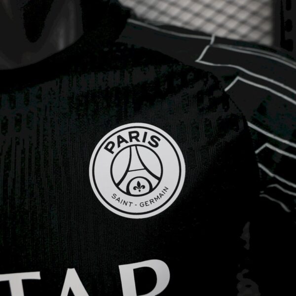 Paris Saint-Germain 2024/25 Fourth Black Jersey Player Version - Image 4