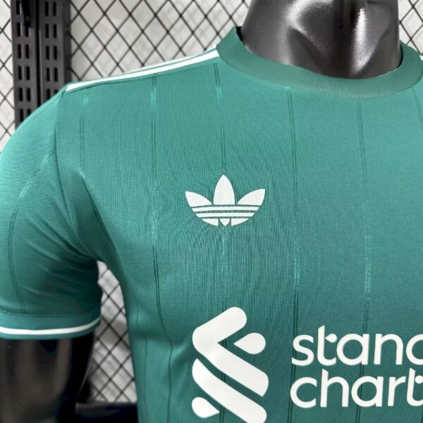 Liverpool 2025/26 Third Jersey Player Version - Image 9