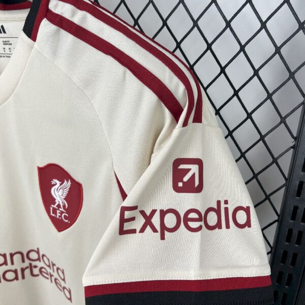 Liverpool 2025/26 Away Jersey - Image 6