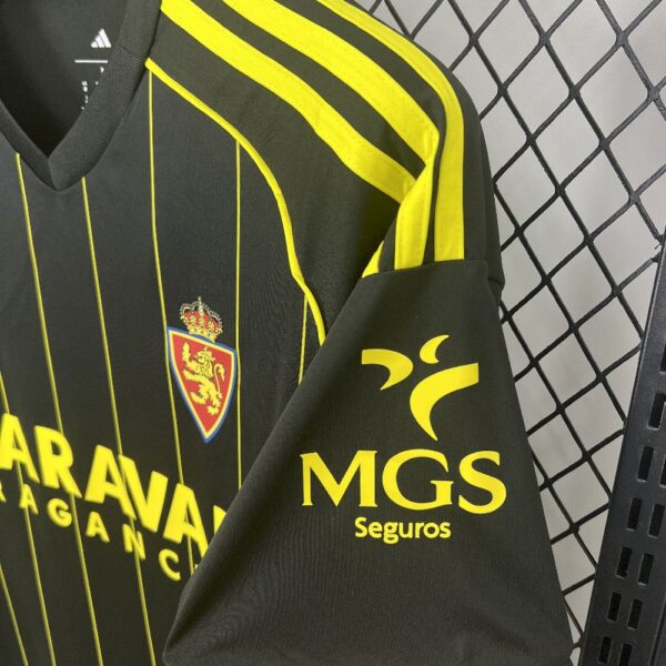 Real Zaragoza 2025/26 Away Jersey - Image 4