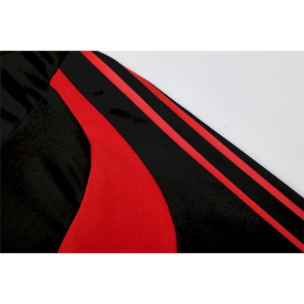 Unisex Ac Milan 2004/05 1/4 Zip Sweatshirt Retro Style - Image 7
