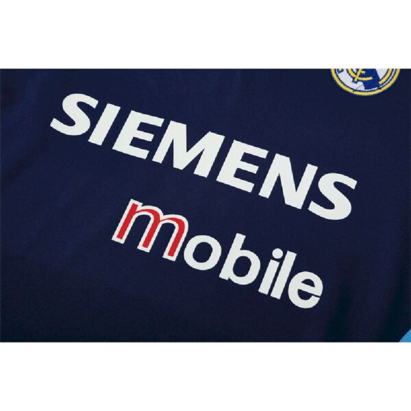 Unisex Real Madrid 2003/04 1/4 Zip Sweatshirt Retro Style - Image 3