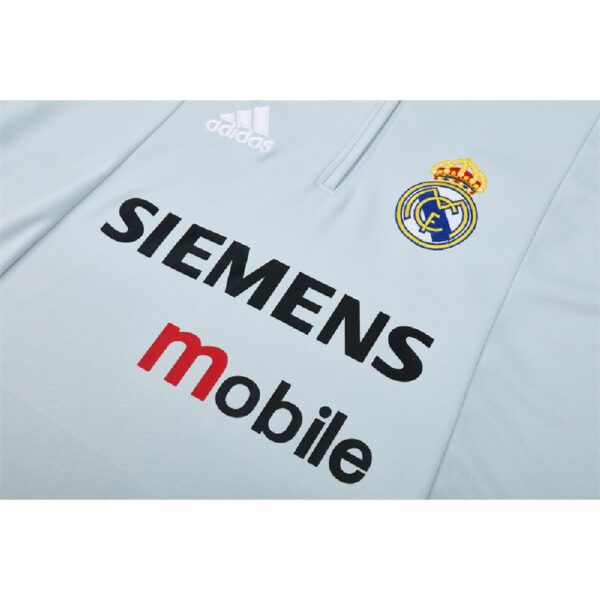 Unisex Real Madrid 2004/05 1/4 Zip Sweatshirt Retro Style - Image 7