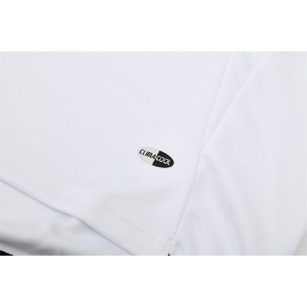 Unisex Real Madrid 2004/05 1/4 Zip Sweatshirt Retro Style - Image 9