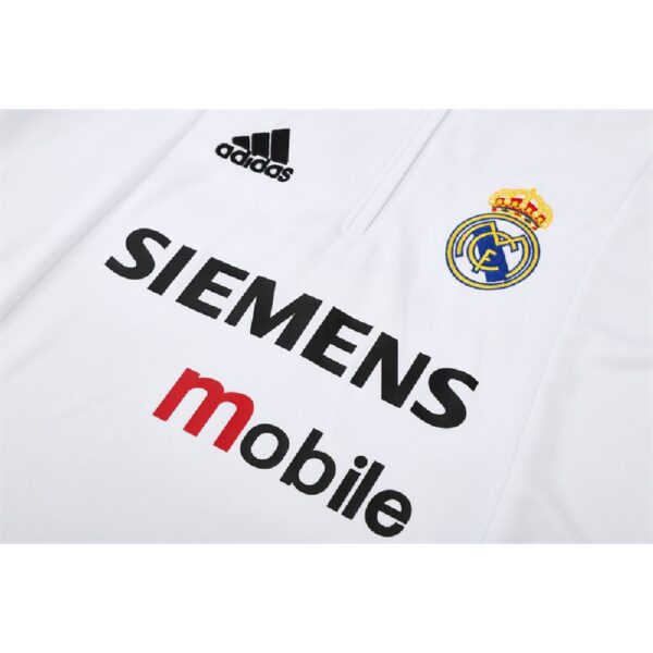 Unisex Real Madrid 2004/05 1/4 Zip Sweatshirt Retro Style - Image 6