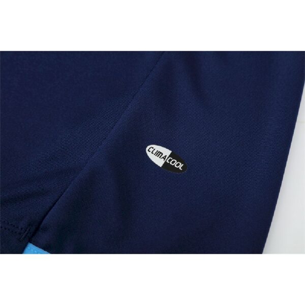 Unisex Real Madrid 2005/06 1/4 Zip Sweatshirt Retro Style - Image 4
