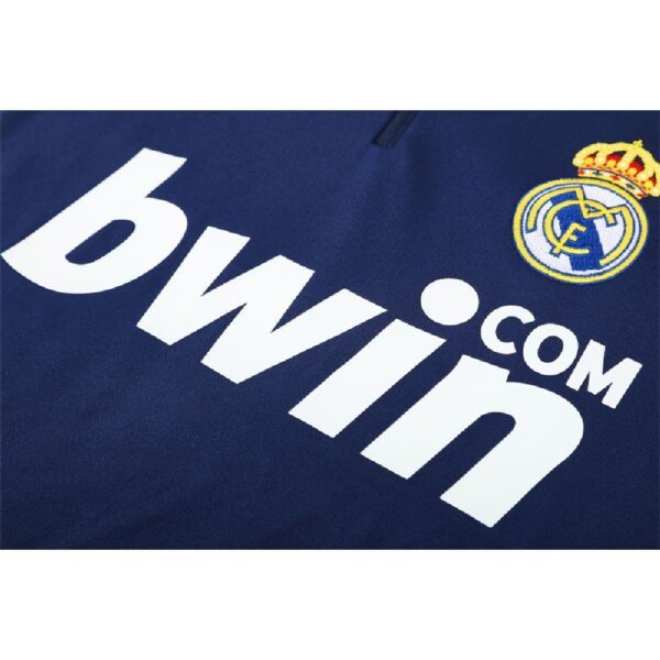 Unisex Real Madrid 2009/10 1/4 Zip Sweatshirt Retro Style - Image 8