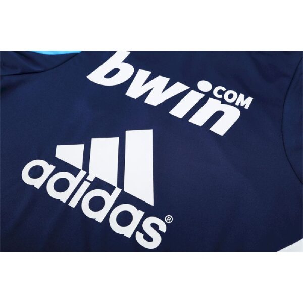 Unisex Real Madrid 2009/10 1/4 Zip Sweatshirt Retro Style - Image 7