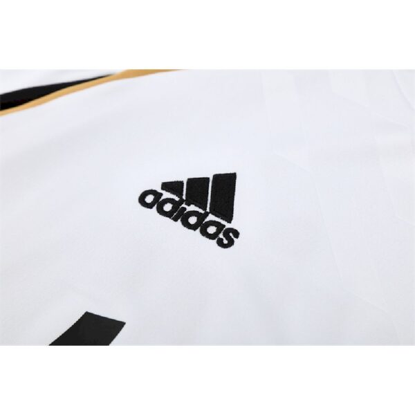 Unisex Real Madrid 2011/12 1/4 Zip Sweatshirt Retro Style - Image 8