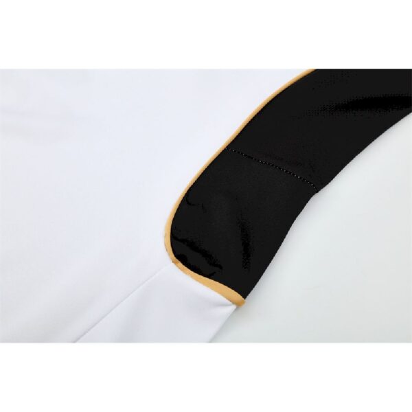 Unisex Real Madrid 2011/12 1/4 Zip Sweatshirt Retro Style - Image 7