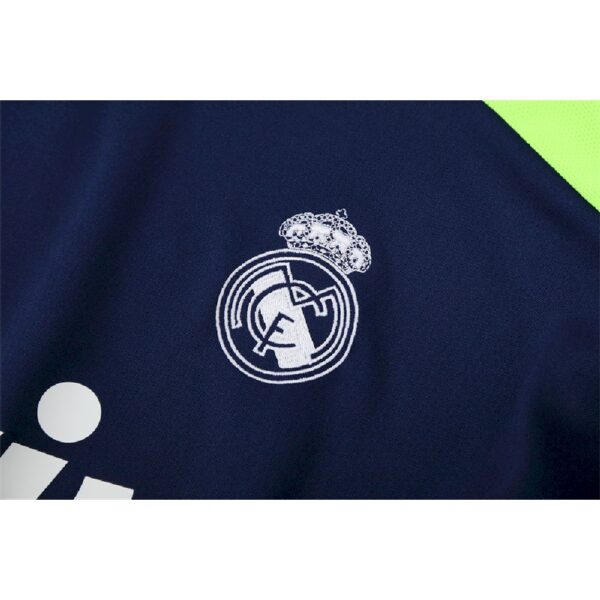 Unisex Real Madrid 2012/13 1/4 Zip Sweatshirt Retro Style - Image 8