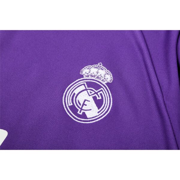 Unisex Real Madrid 2016/17 1/4 Zip Sweatshirt Retro Style - Image 8