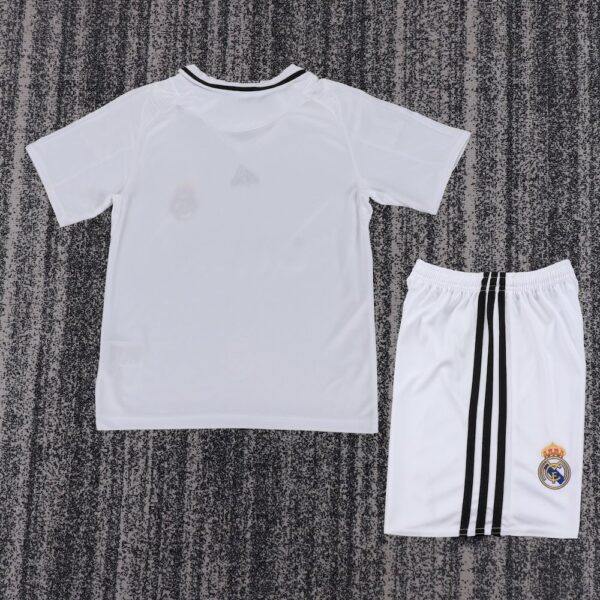 Retro Real Madrid 2008/09 Home Kids Kit - Immagine 2