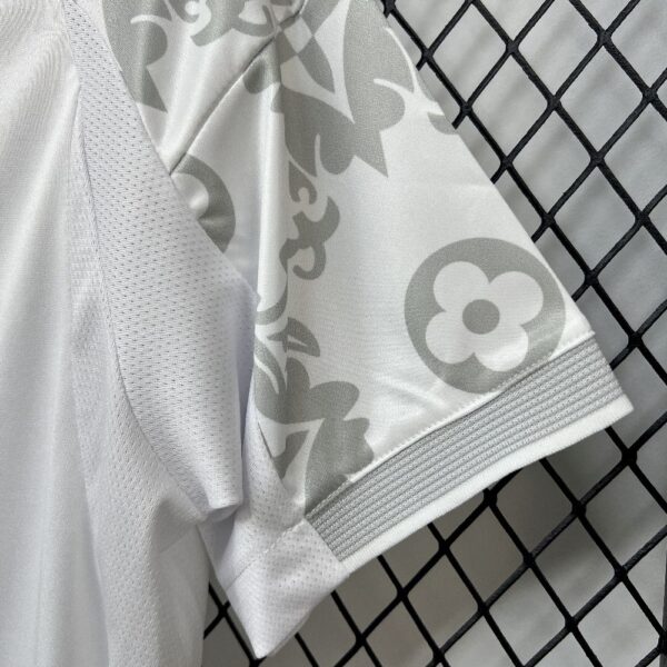 Real Madrid 2025/26 Louis Vuitton Joint Edition Jersey - Image 3