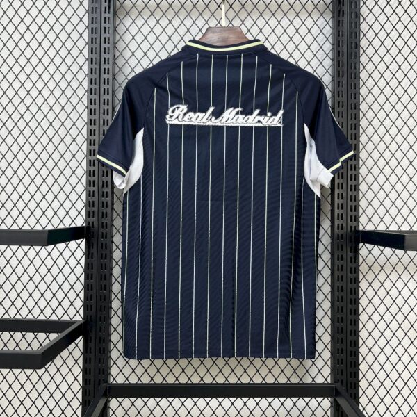 Real Madrid 2025/26 Us Pack Jersey – Bild 9