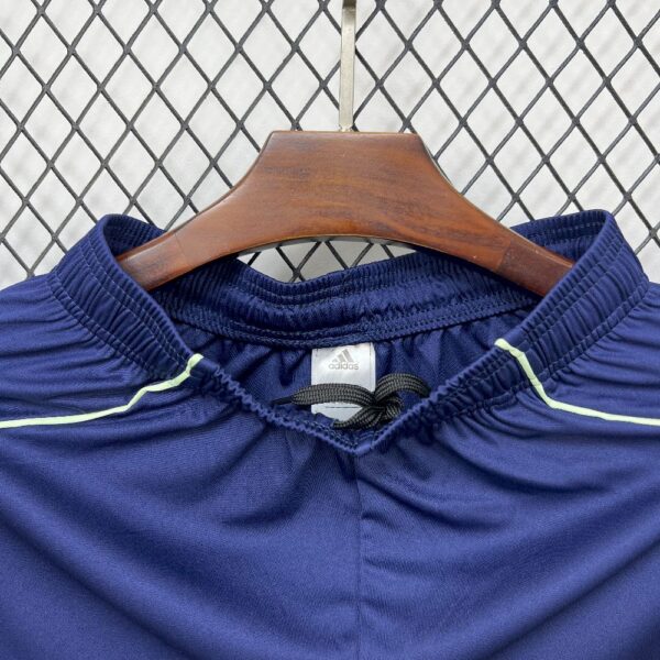 Ajax 2025/26 Away Shorts - Image 4