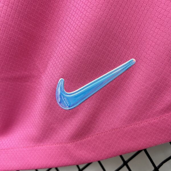 Barcelona 2025/26 Pink Shorts - Image 4