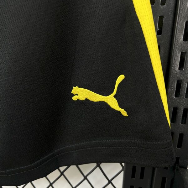 Borussia Dortmund 2025/26 Home Shorts - Image 5
