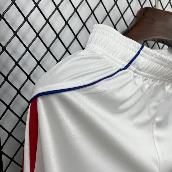 Olympique Lyonnais 2025/26 Home Shorts – Bild 3