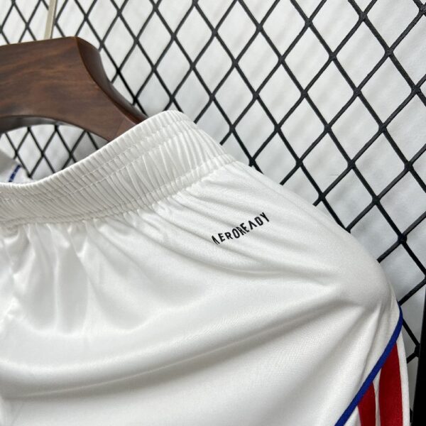 Olympique Lyonnais 2025/26 Home Shorts – Bild 2