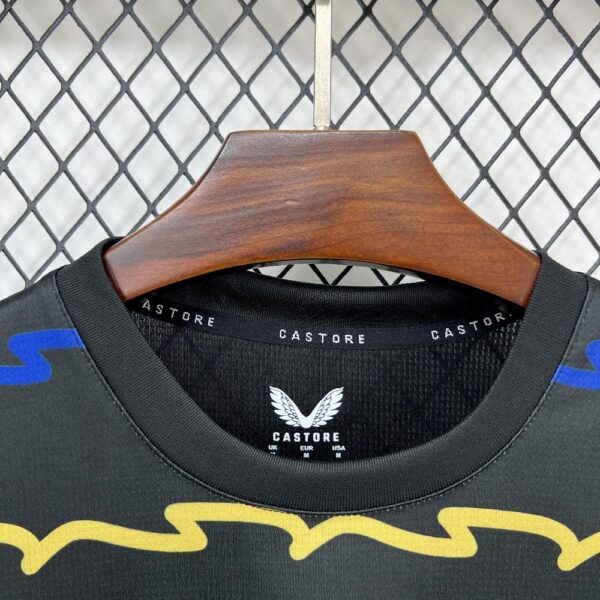 Everton 2025/26 Third Jersey - Image 9