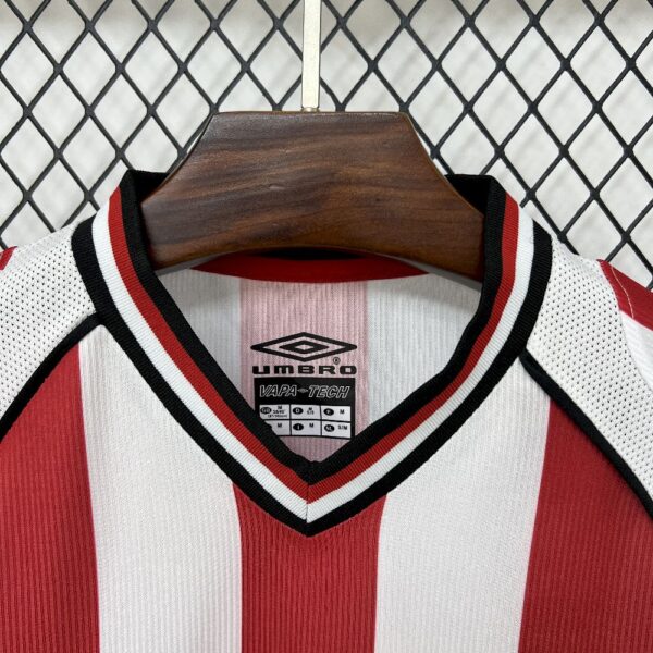 Retro Olympiacos Fc 2001/02 Home Jersey - Image 6