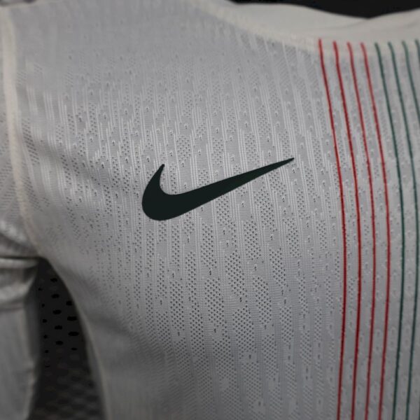 Chelsea 2025/26 Away Long Sleeve Jersey Player Version - Image 4