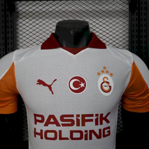 Galatasarays 2025/26 Away Jersey Player Version - Image 12